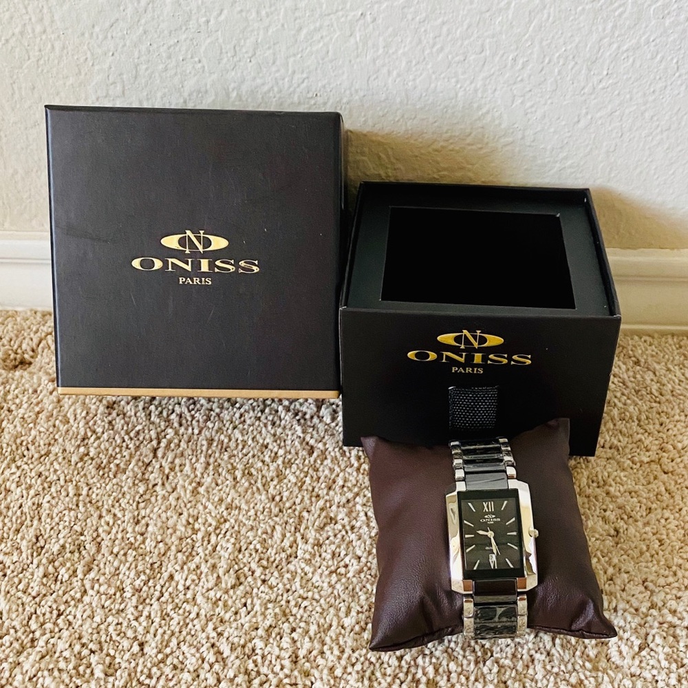 Onis Paris Unisex Watch